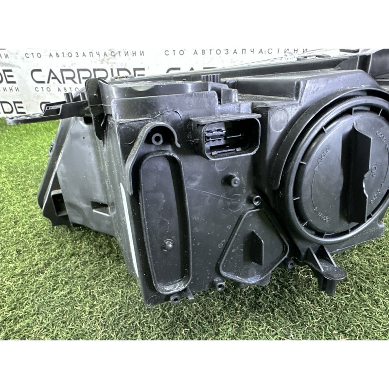 Фара (оптика) BMW X3 F25 2013 2.0 63117222026