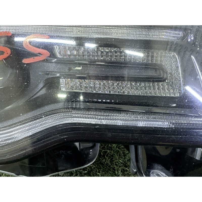 Фара (оптика) Jeep Grand Cherokee WK2 2017 3.6 68266648AD