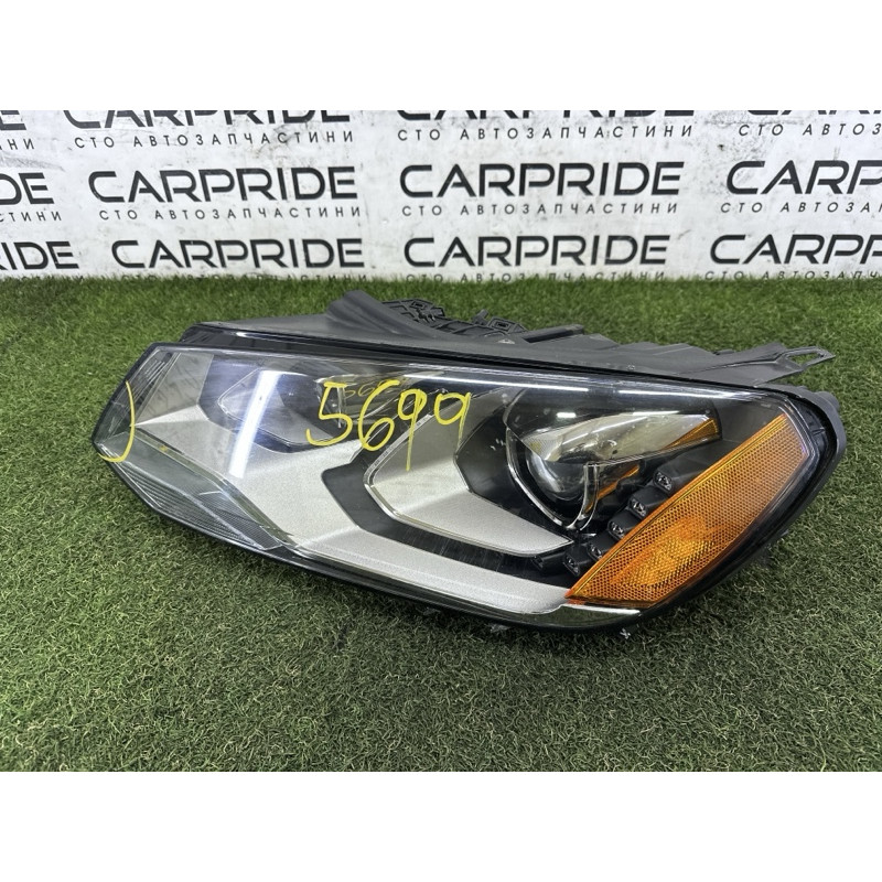 Фара (оптика) Volkswagen Touareg NF 2012 3.0 7P1941751A
