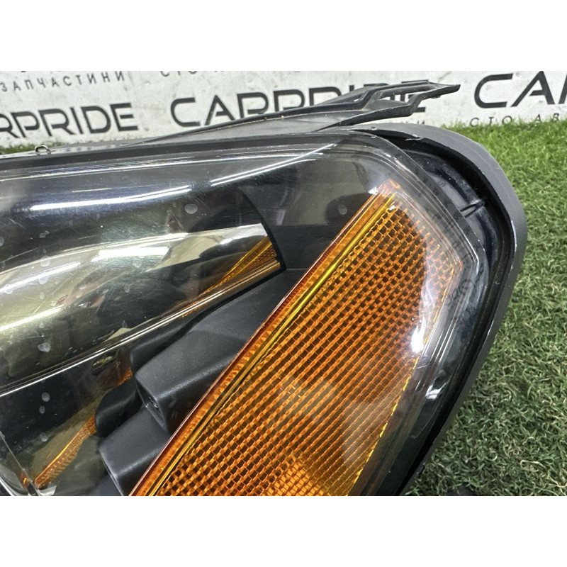 Фара (оптика) Volkswagen Touareg NF 2012 3.0 7P1941751A
