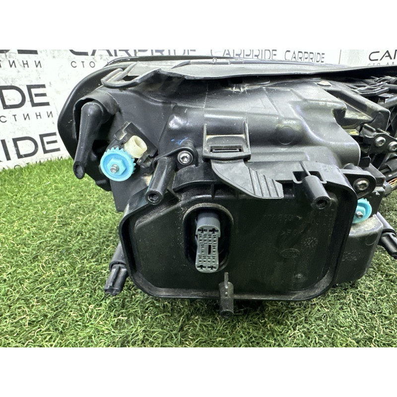 Фара (оптика) Volkswagen Touareg NF 2012 3.0 7P1941751A
