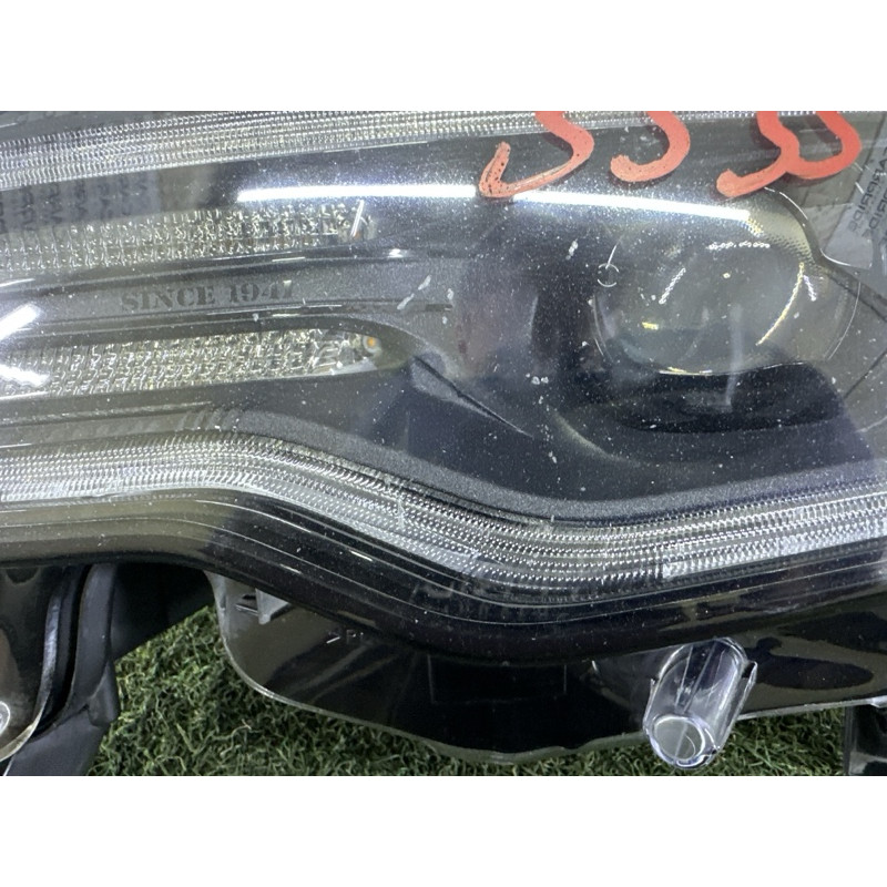 Фара (оптика) Jeep Grand Cherokee WK2 2017 3.6 68266649AD