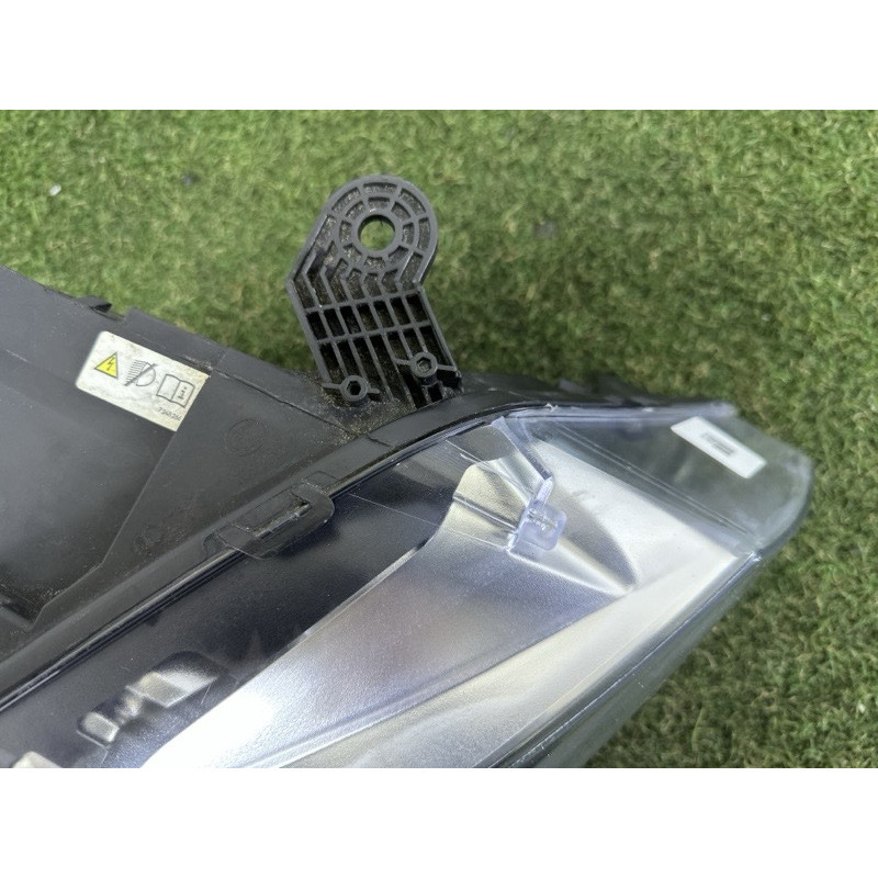 Фара (оптика) BMW X3 F25 2013 2.0 63117277004