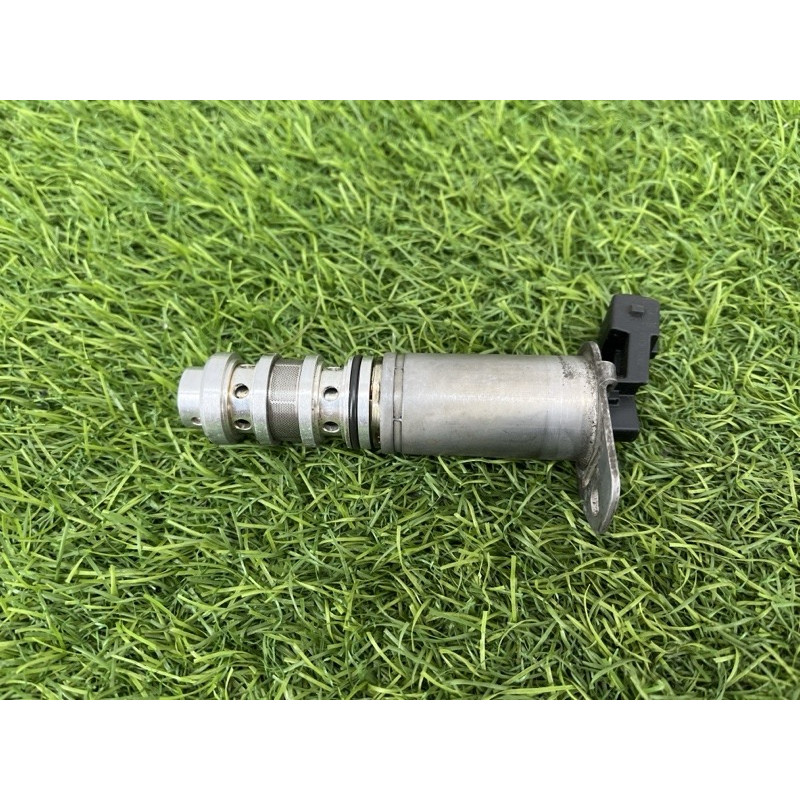 Клапан фазорегулятора (електрика двигуна) BMW 5-series F10 2013 N63B44 11368605123