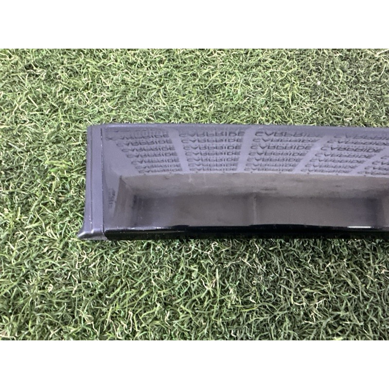 Молдинг на дах (кузов і елементи) LAND ROVER Range Rover Velar L560 2018 2.0 LR092749