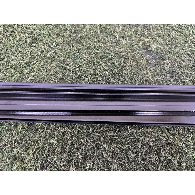 Молдинг на дах (кузов і елементи) LAND ROVER Range Rover Velar L560 2018 2.0 LR092749