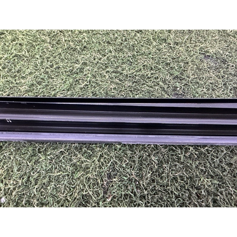 Молдинг на дах (кузов і елементи) LAND ROVER Range Rover Velar L560 2018 2.0 LR092746