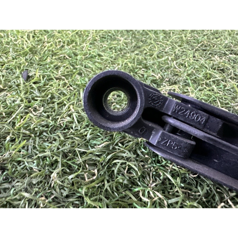 Поводок дворника (кузов и элементы) LAND ROVER Range Rover L405 2014 5.0 LR033421