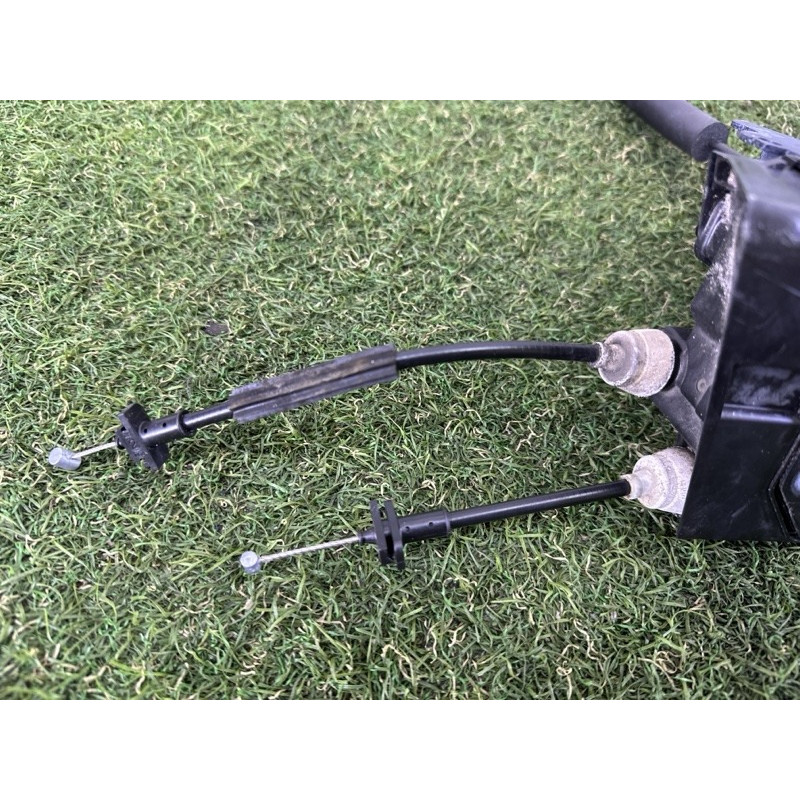 Замок двери (кузов и элементы) LAND ROVER Range Rover L405 2014 5.0 LR063615