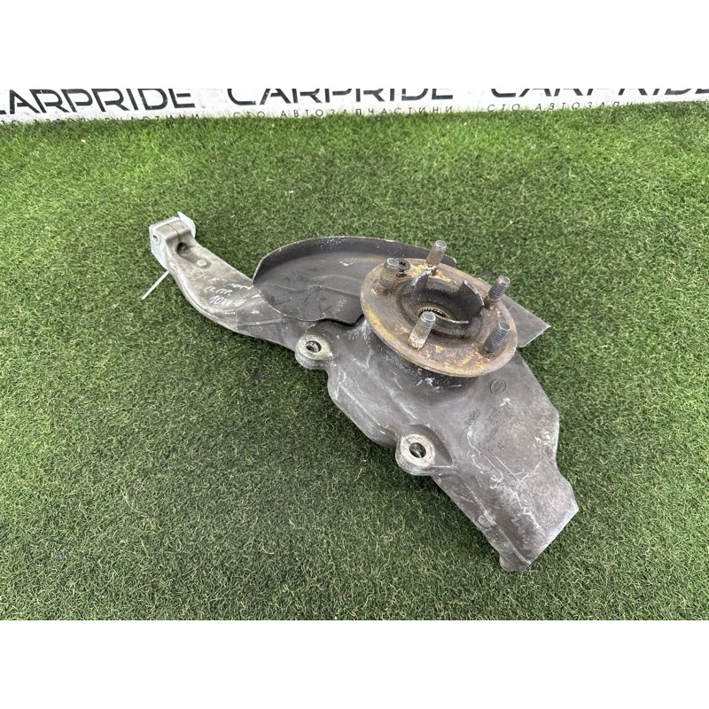 Поворотний кулак (подвеска) LAND ROVER RANGE ROVER Sport L494 2016 3.0 Diesel LR078375