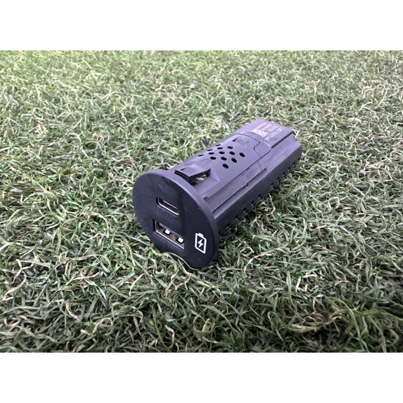 Разьем USB (электрика) FORD ESCAPE MK4 2020 1.5 LU5Z19G317A