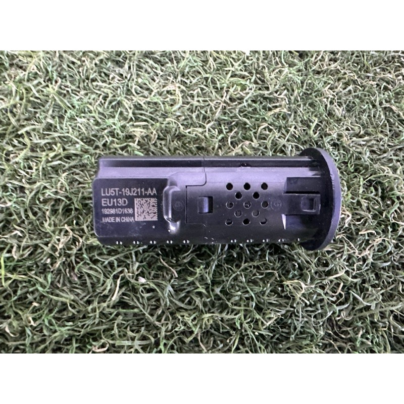 Разьем USB (электрика) FORD ESCAPE MK4 2020 1.5 LU5Z19G317A