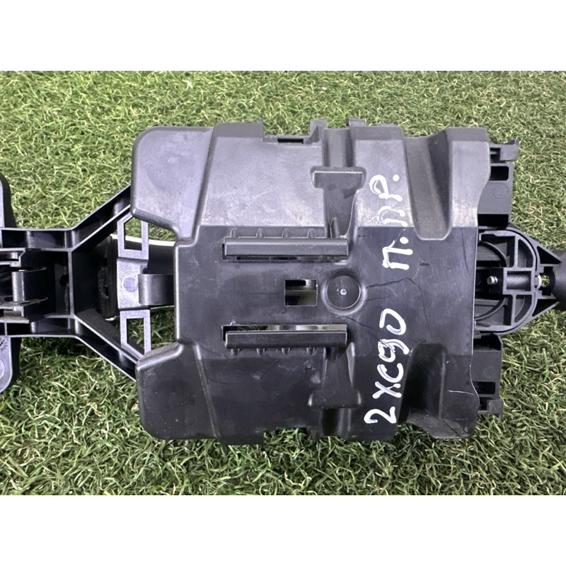 Ручка двері зовнішня (кузов и элементы) Volvo XC90 T6 2016 2.0 40013438