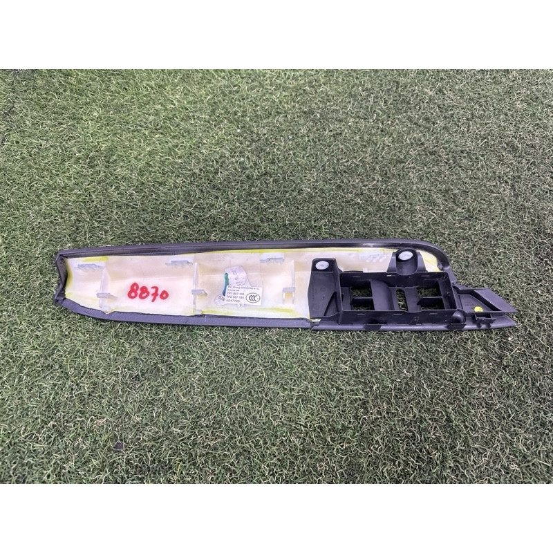 Підлокітник (салон) Volkswagen Touareg NF 2013 3.6 7P1868169AK84