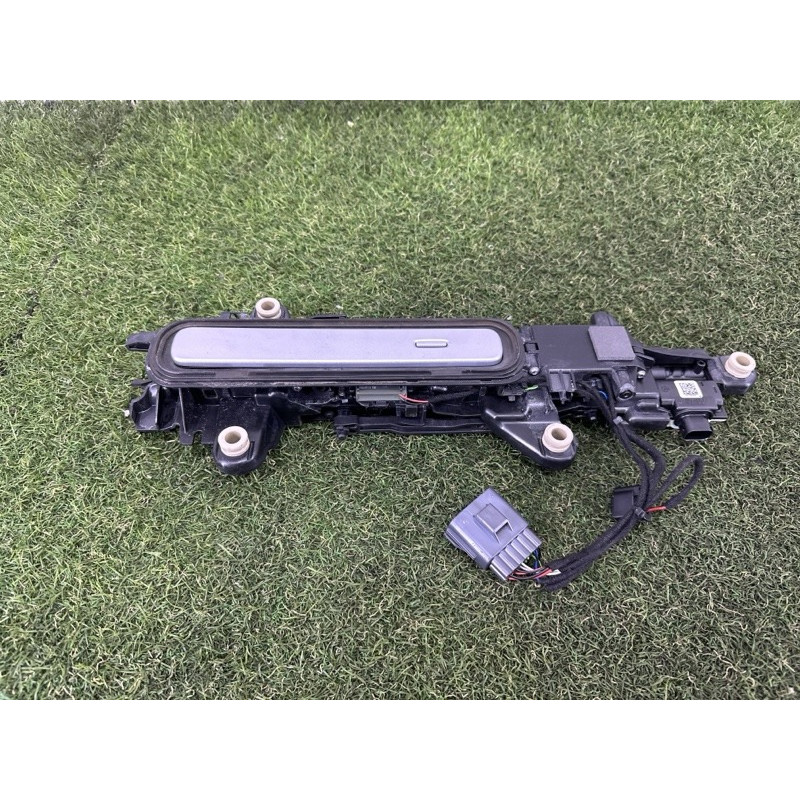 Ручка двері зовнішня (кузов і елементи) LAND ROVER Range Rover Velar L560 2018 2.0 LR106951