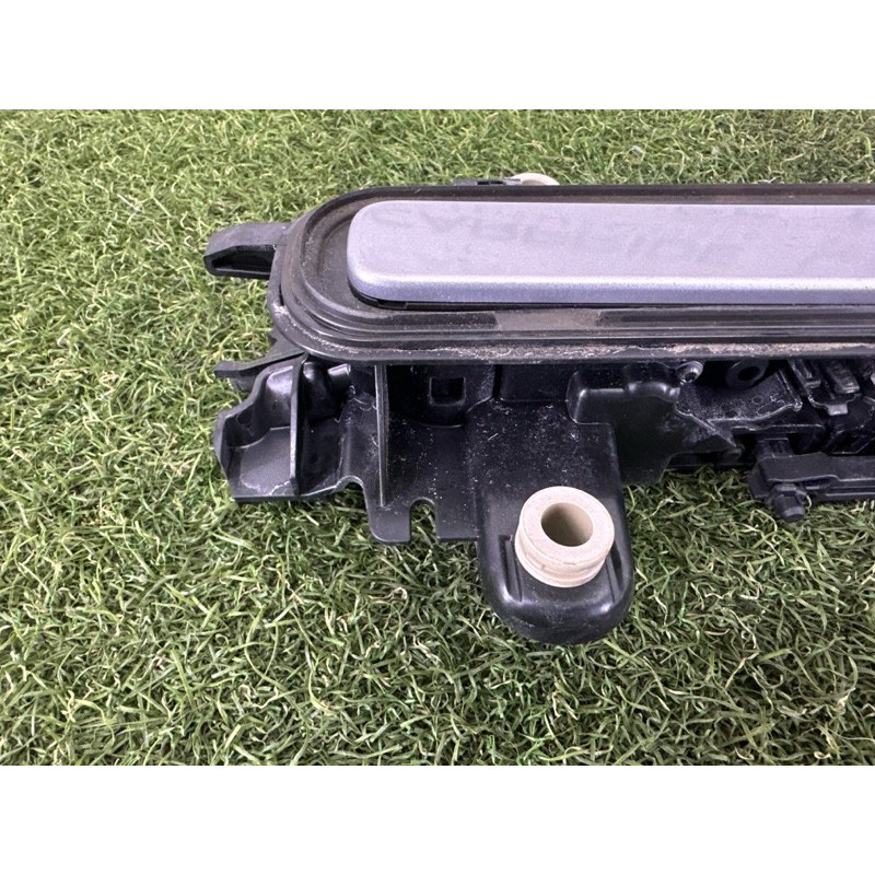 Ручка двері зовнішня (кузов і елементи) LAND ROVER Range Rover Velar L560 2018 2.0 LR106951