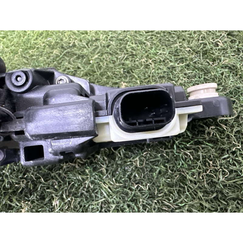 Ручка двері зовнішня (кузов і елементи) LAND ROVER Range Rover Velar L560 2018 2.0 LR106951