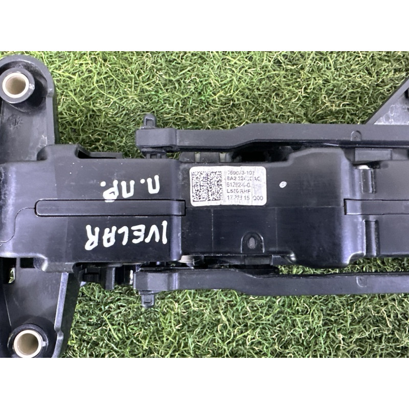 Ручка двері зовнішня (кузов і елементи) LAND ROVER Range Rover Velar L560 2018 2.0 LR106951