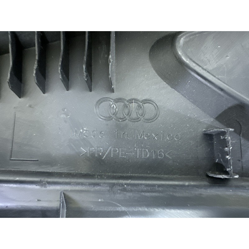 Накладка сидіння (салон) AUDI Q5 FY 2020 2.0 DJYA 80A881325K4PK