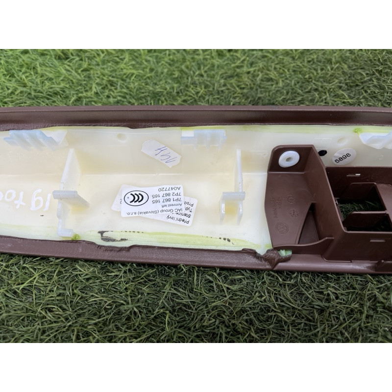 Подлокотник (салон) Volkswagen Touareg NF 2013 3.0 Hybrid 7P1868169AJH8