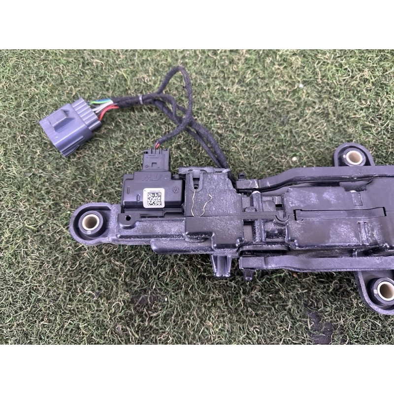 Ручка двери внешняя (кузов и элементы) LAND ROVER Range Rover Velar L560 2018 2.0 LR106955