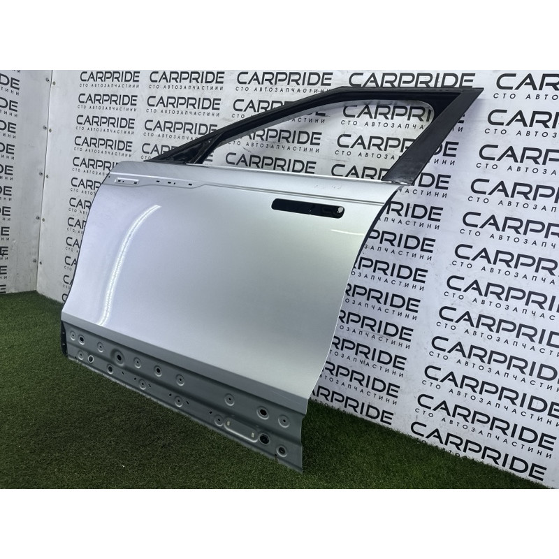 Двері (зовнішні елементи кузова) LAND ROVER Range Rover Velar L560 2018 2.0 LR091718