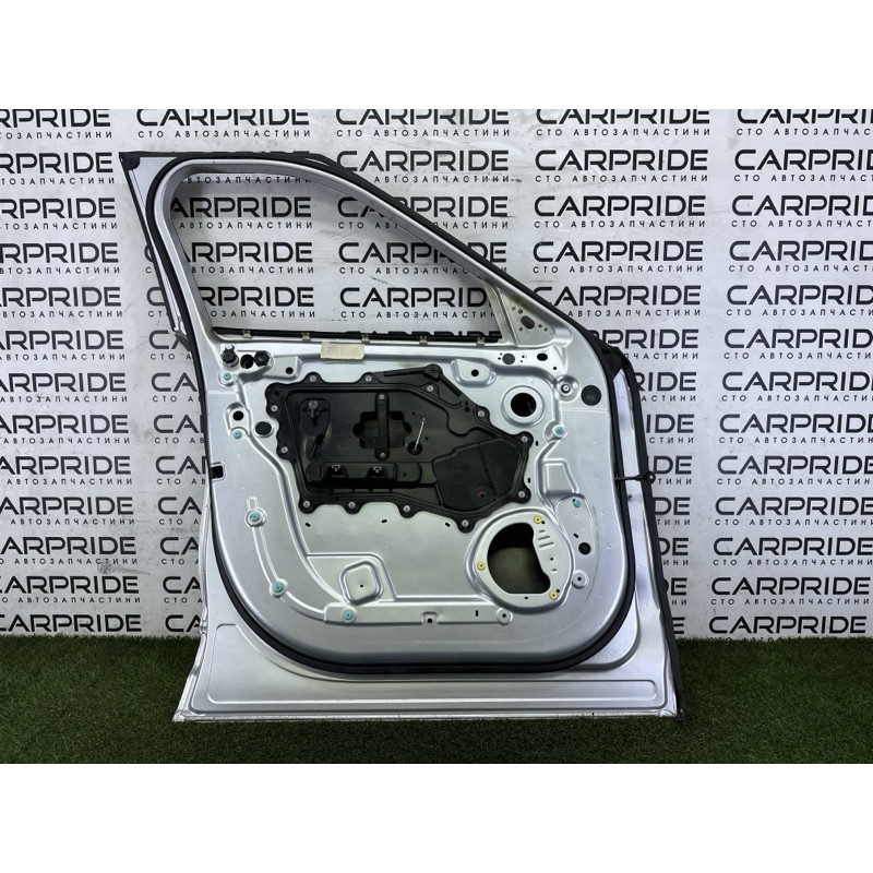 Двері (зовнішні елементи кузова) LAND ROVER Range Rover Velar L560 2018 2.0 LR091718