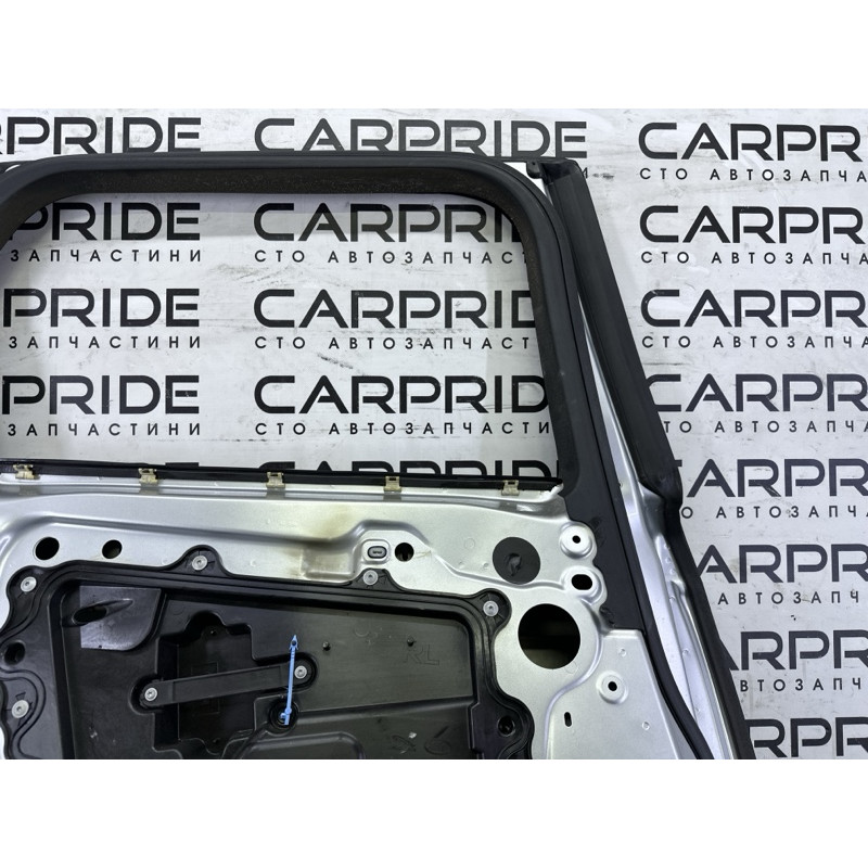 Дверь (наружные элементы кузова) LAND ROVER Range Rover Velar L560 2018 2.0 LR091720