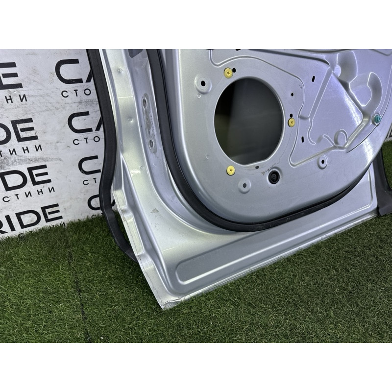 Дверь (наружные элементы кузова) LAND ROVER Range Rover Velar L560 2018 2.0 LR091719