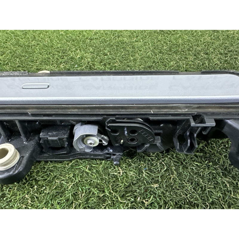 Ручка двери внешняя (кузов и элементы) LAND ROVER Range Rover Velar L560 2018 2.0 LR106953