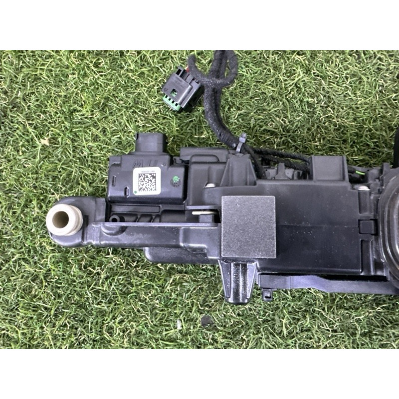Ручка двери внешняя (кузов и элементы) LAND ROVER Range Rover Velar L560 2018 2.0 LR106953