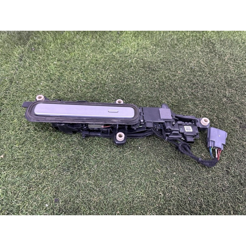 Ручка двери внешняя (кузов и элементы) LAND ROVER Range Rover Velar L560 2018 2.0 LR106953