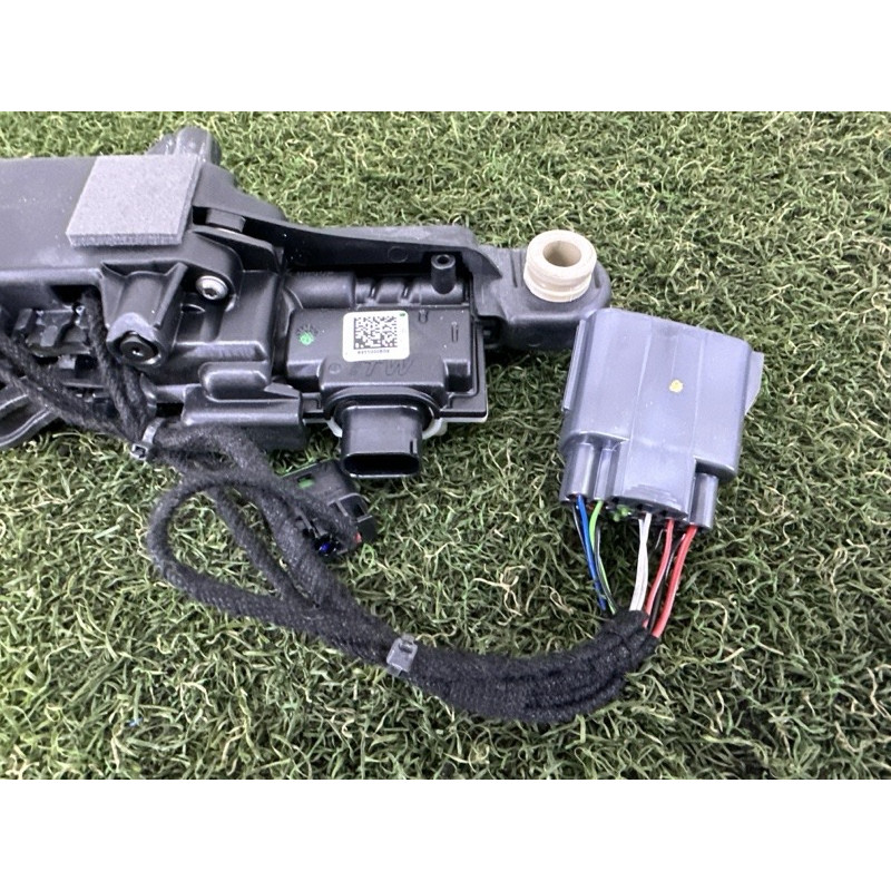 Ручка двери внешняя (кузов и элементы) LAND ROVER Range Rover Velar L560 2018 2.0 LR106953