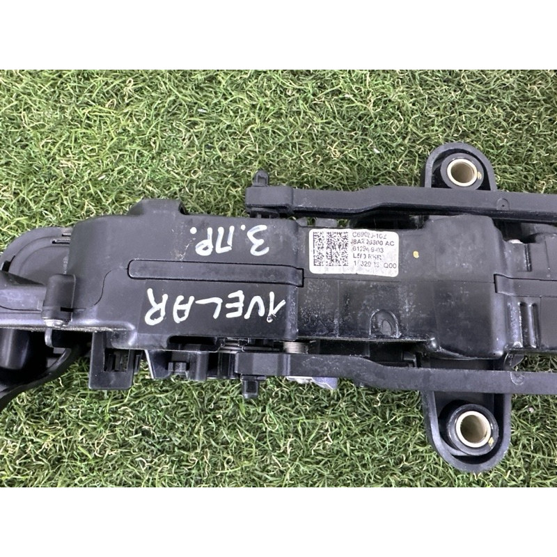 Ручка двери внешняя (кузов и элементы) LAND ROVER Range Rover Velar L560 2018 2.0 LR106953