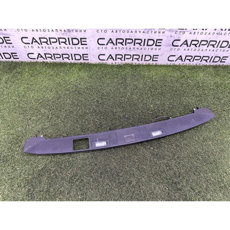Плафон подсветки номера (оптика) LAND ROVER Range Rover Velar L560 2018 2.0 LR092771