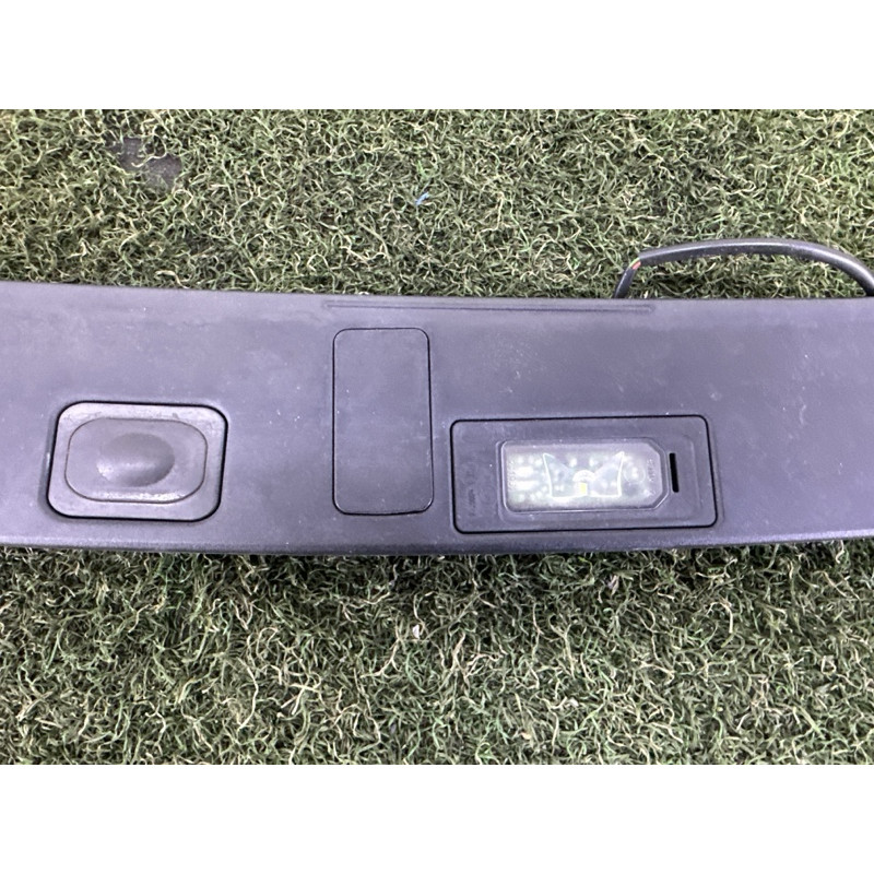 Плафон подсветки номера (оптика) LAND ROVER Range Rover Velar L560 2018 2.0 LR092771