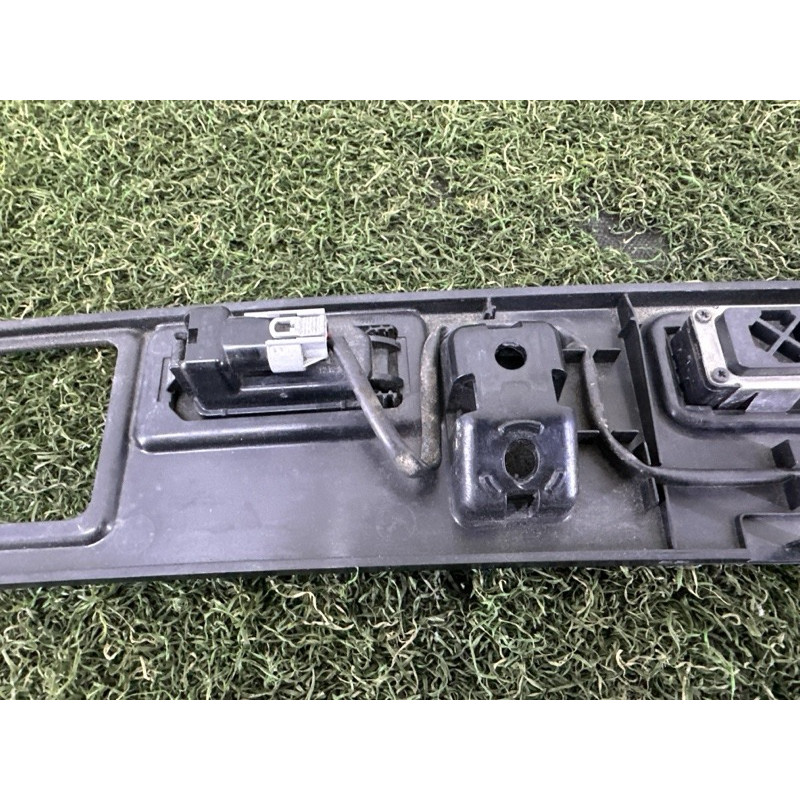 Плафон подсветки номера (оптика) LAND ROVER Range Rover Velar L560 2018 2.0 LR092771