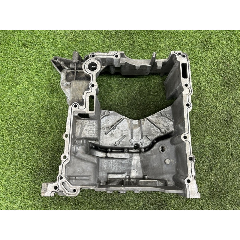 Полуподдон масляный (двигатель и элементы) Volkswagen Touareg NF 2011 3.0 TDI CATA 059103601Q
