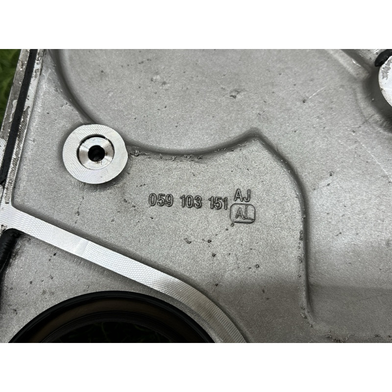 Кришка двигуна (двигун та елементи) AUDI Q7 4L 2011 3.0 CATA 059103150AN