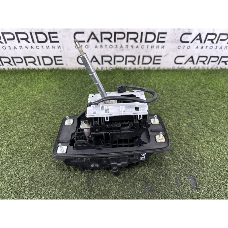 Селектор АКПП (трансмиссия) AUDI Q5 8R 2012 3.2 8K1713105B