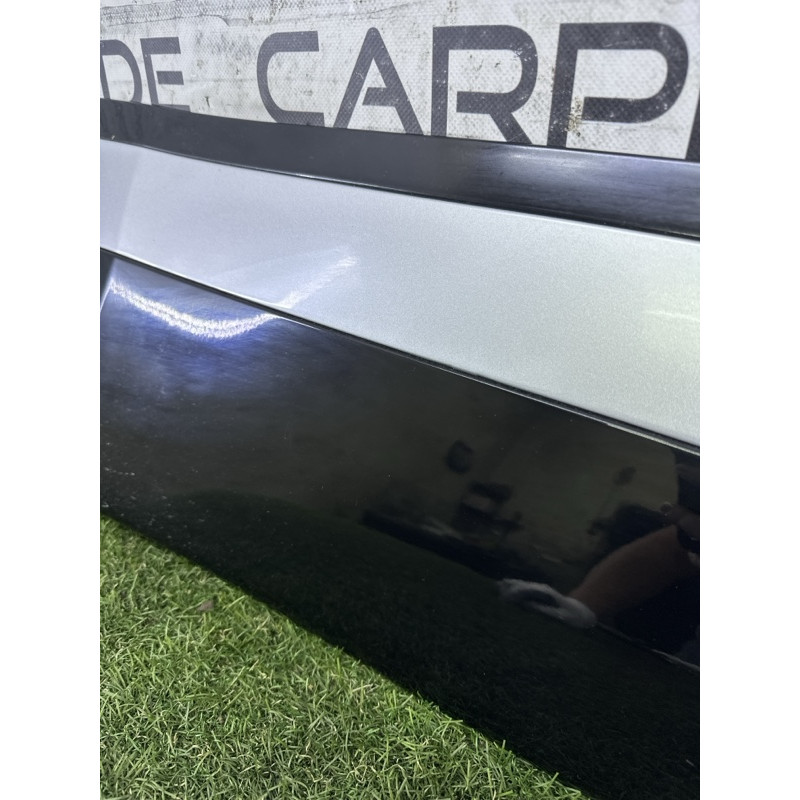 Накладка двері зовнішня (кузов і елементи) LAND ROVER Range Rover Velar L560 2018 2.0 LR107760