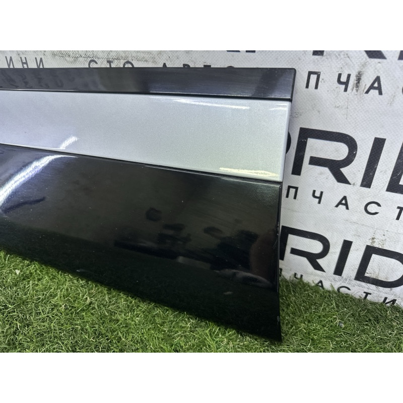 Накладка двери внешняя (кузов и элементы) LAND ROVER Range Rover Velar L560 2018 2.0 LR107754
