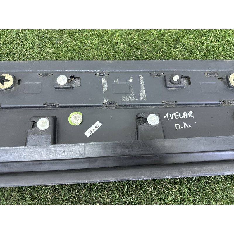 Накладка двери внешняя (кузов и элементы) LAND ROVER Range Rover Velar L560 2018 2.0 LR107754