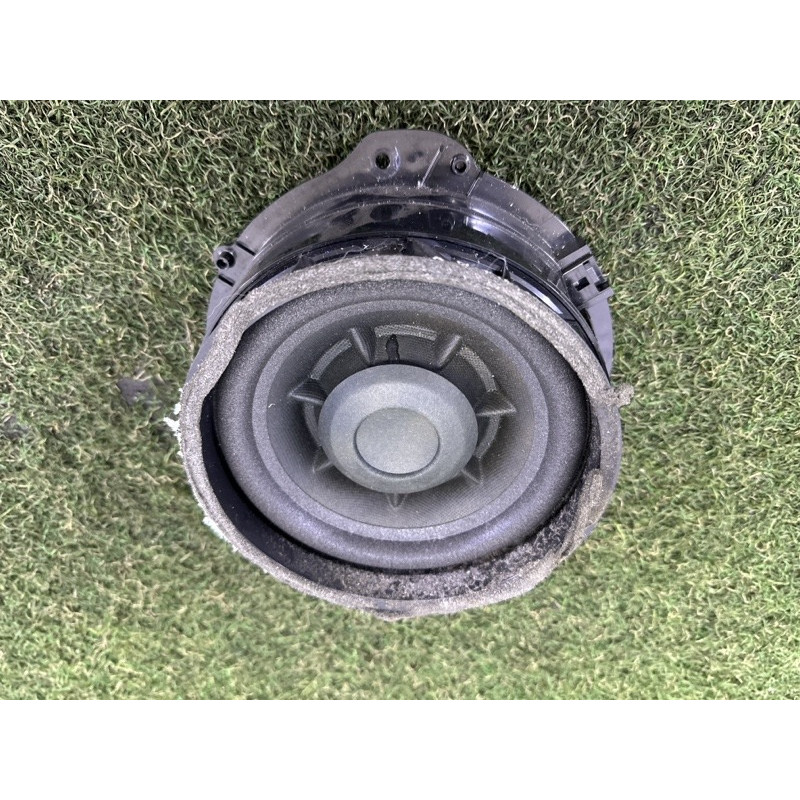 Динамік (електрика) LAND ROVER Range Rover Velar L560 2018 2.0 LR091169