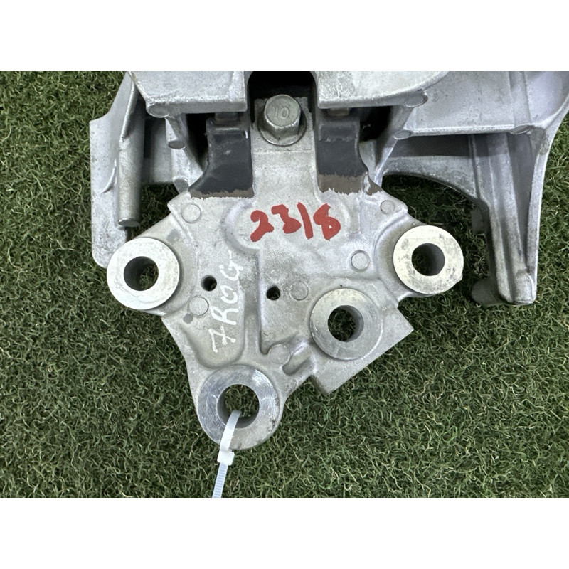 Подушка двигателя (двигатель и элементы) Nissan Rogue T33 2021 2.5 112206RA0A