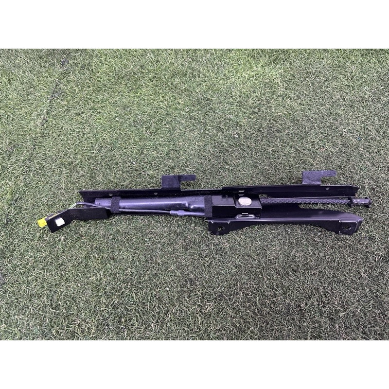 Пиропатрон (airbag / безопасность) AUDI A3 8V 2015 1.8 5G4857619