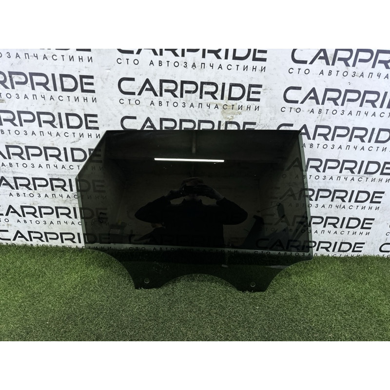 Скло (кузов і елементи) LAND ROVER Range Rover Velar L560 2018 2.0 LR093211