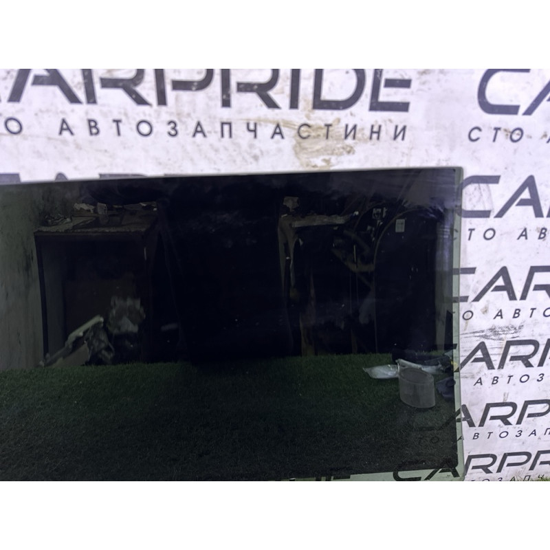 Стекло (кузов и элементы) LAND ROVER Range Rover Velar L560 2018 2.0 LR093213