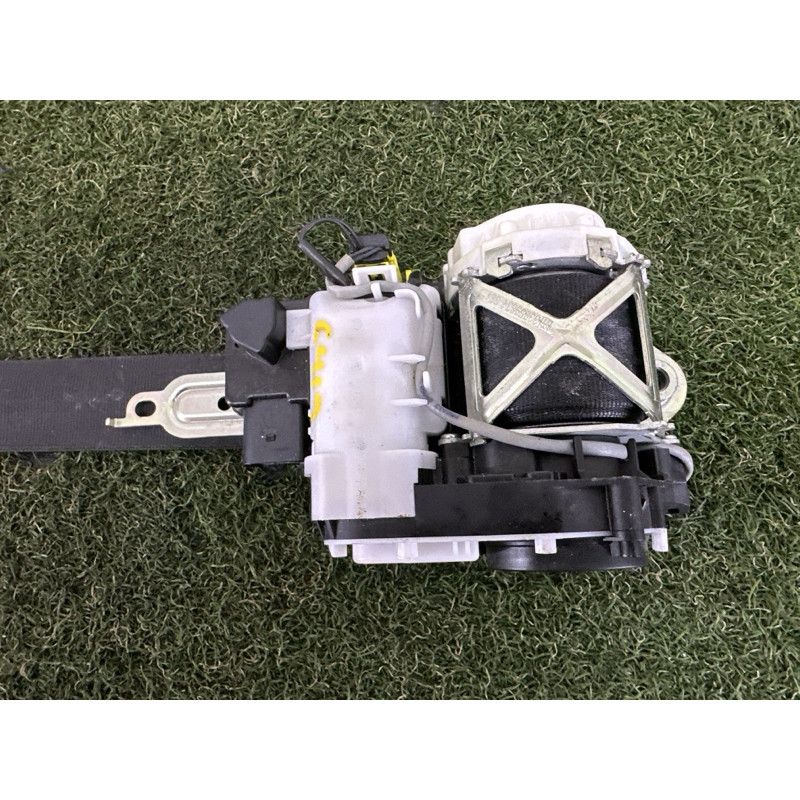 Ремень безопасности (airbag / безопасность) AUDI A3 8V 2015 1.8 8V5857705HV04