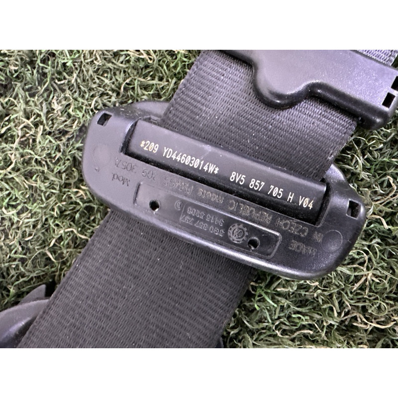 Ремень безопасности (airbag / безопасность) AUDI A3 8V 2015 1.8 8V5857705HV04